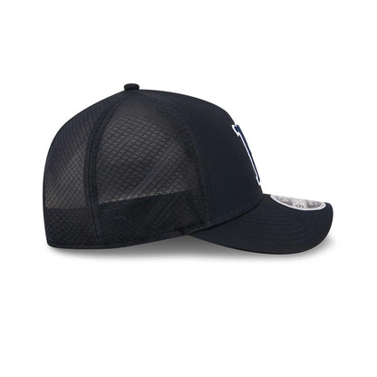 Pictured is this MLB Batting Practice 2026 Boston Red Sox 9FORTY M-Crown A-Frame Adjustable cap in navy. 6
