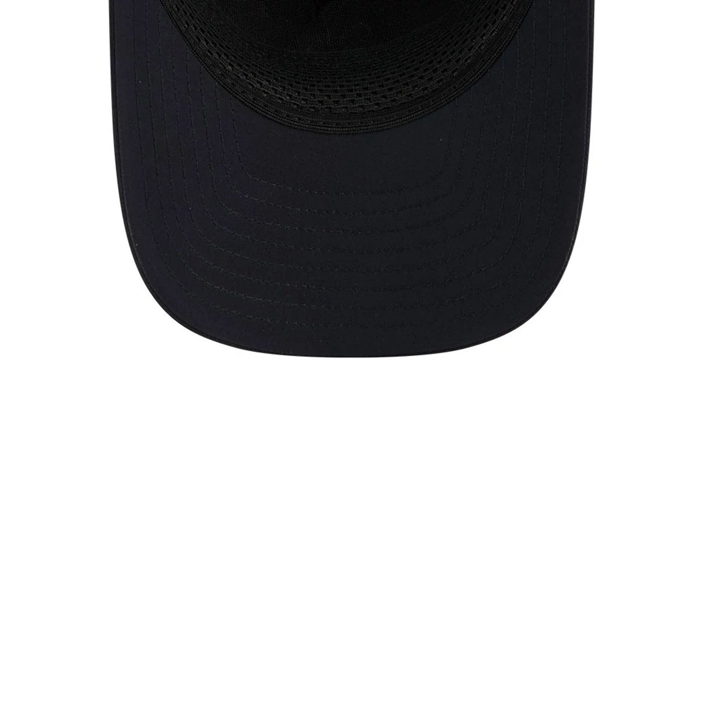 Pictured is this MLB Batting Practice 2026 Boston Red Sox 9FORTY M-Crown A-Frame Adjustable cap in navy. 7