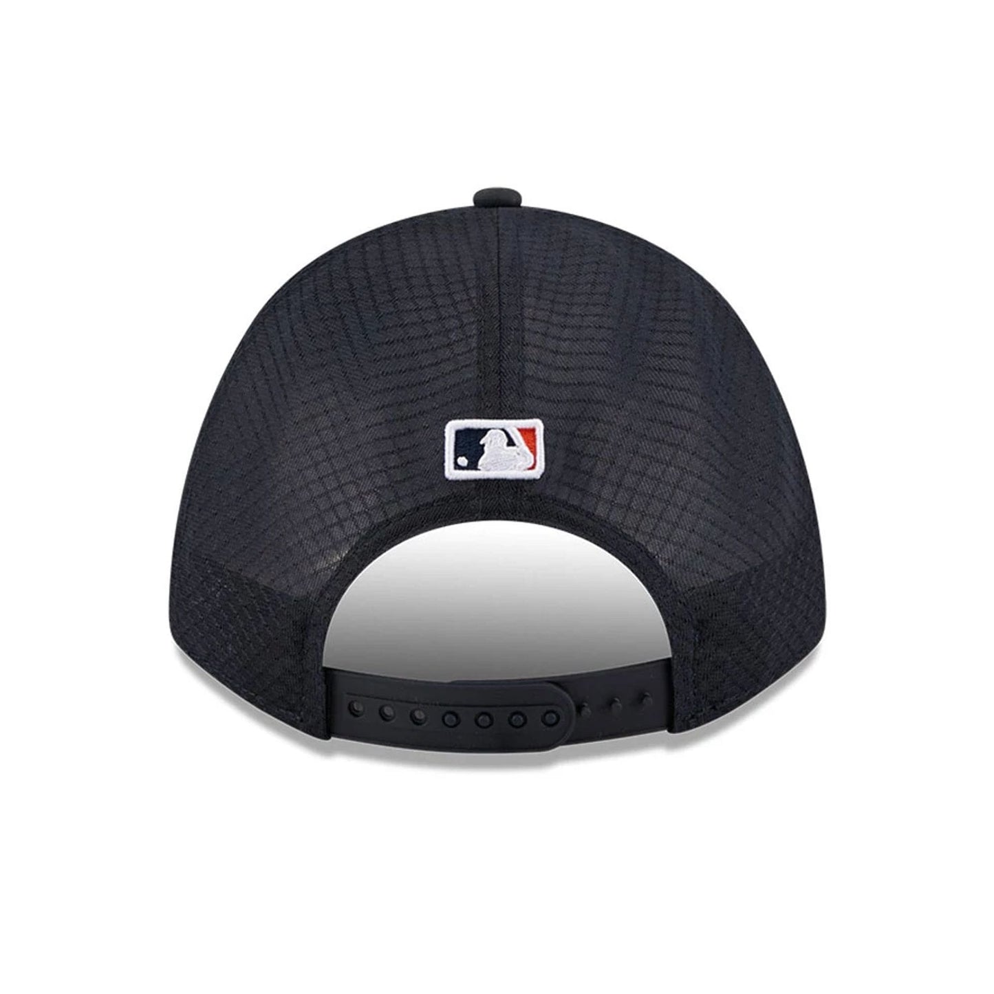 Pictured is this MLB Batting Practice 2026 Detroit Tigers 9FORTY M-Crown A-Frame Adjustable cap in navy. 4