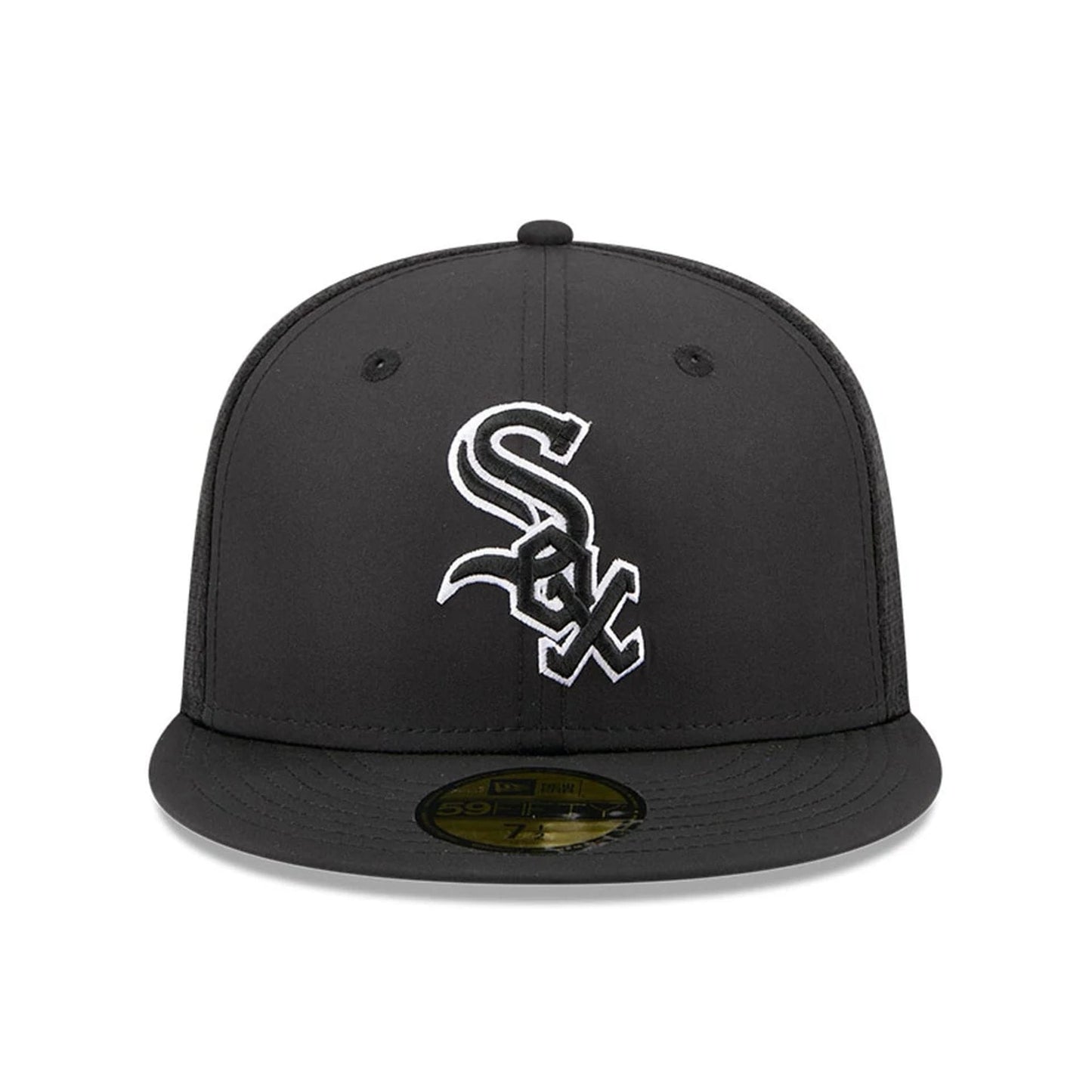Pictured is this MLB Batting Practice 2026 Chicago White Sox 59FIFTY Fitted cap in black. 3