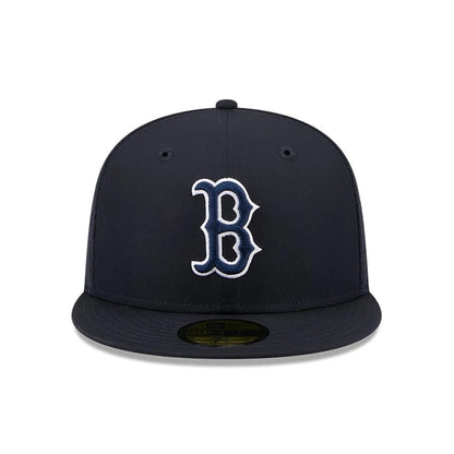 Pictured is this MLB Batting Practice 2026 Boston Red Sox 59FIFTY Fitted cap in navy. 2