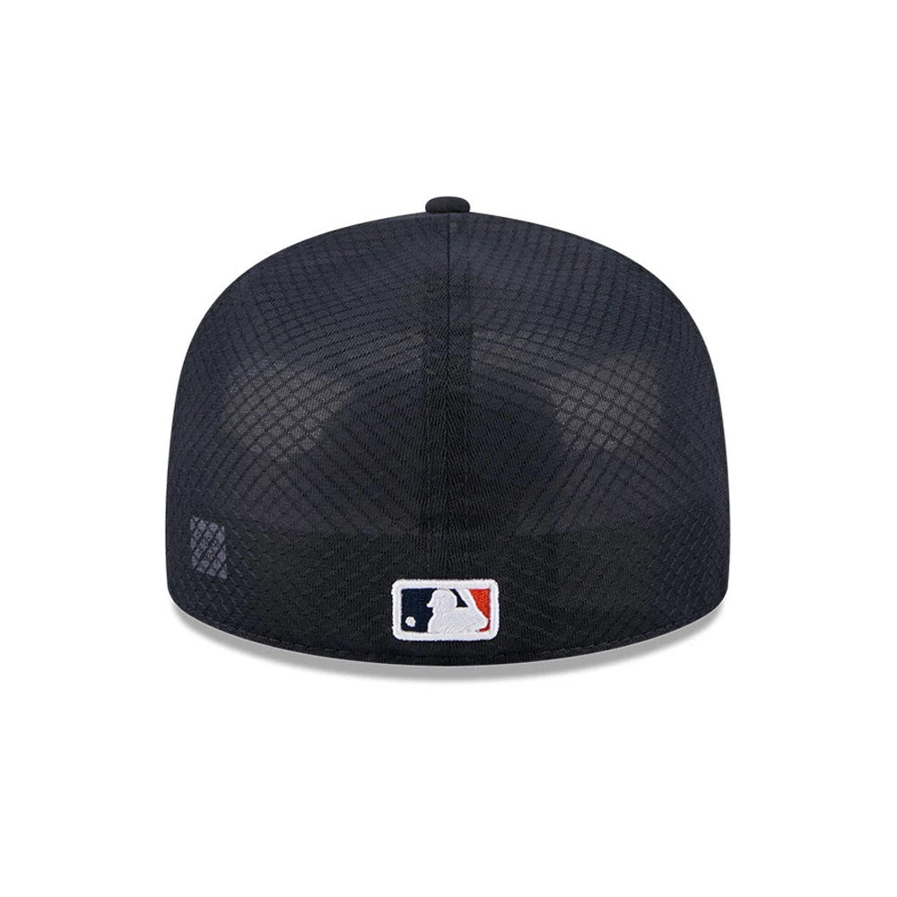 Pictured is this MLB Batting Practice 2026 Houston Astros 59FIFTY Fitted cap in navy. 4