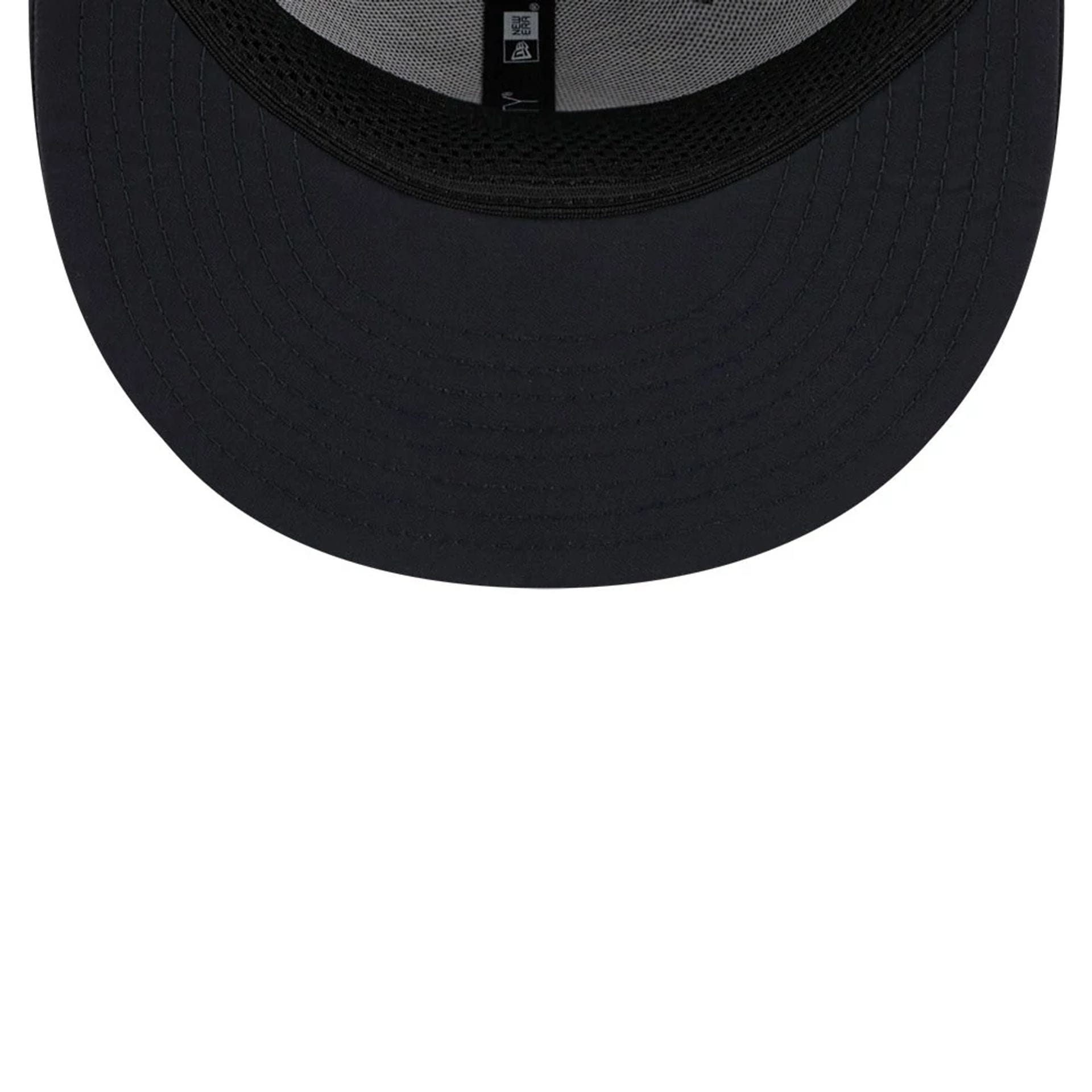 Pictured is this MLB Batting Practice 2026 Houston Astros 59FIFTY Fitted cap in navy. 7