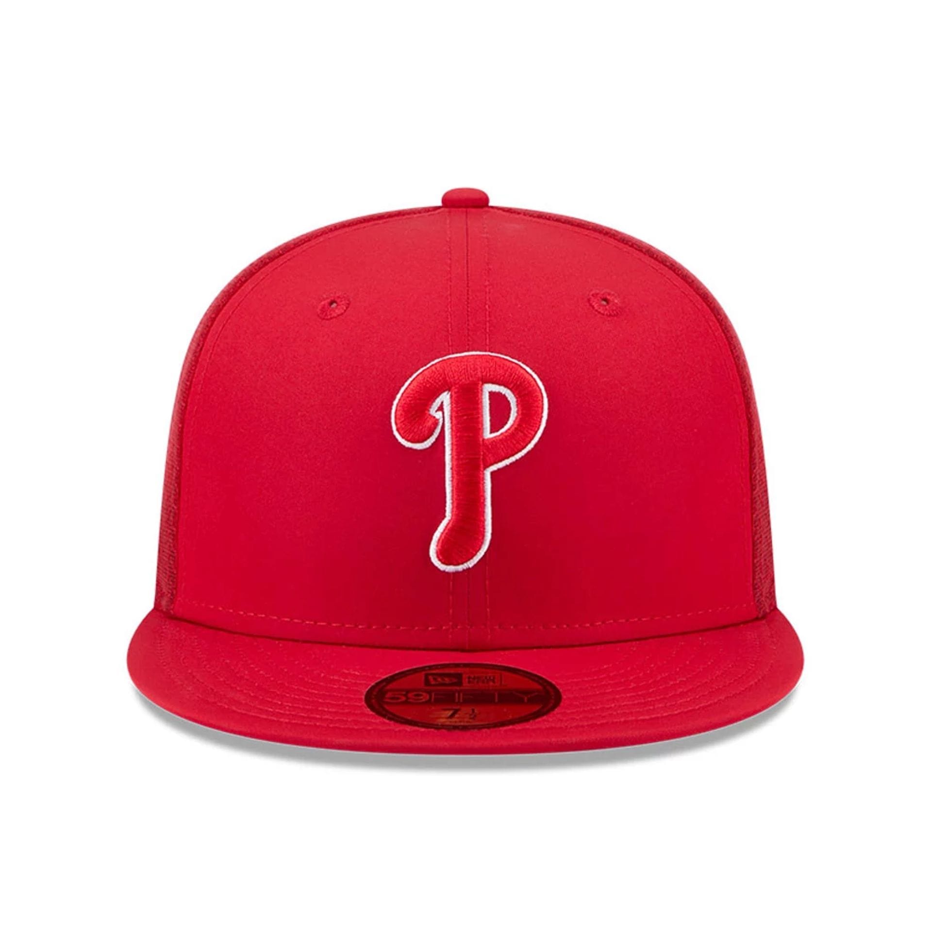 Pictured is this MLB Batting Practice 2026 Philadelphia Phillies 59FIFTY Fitted cap in red. 3