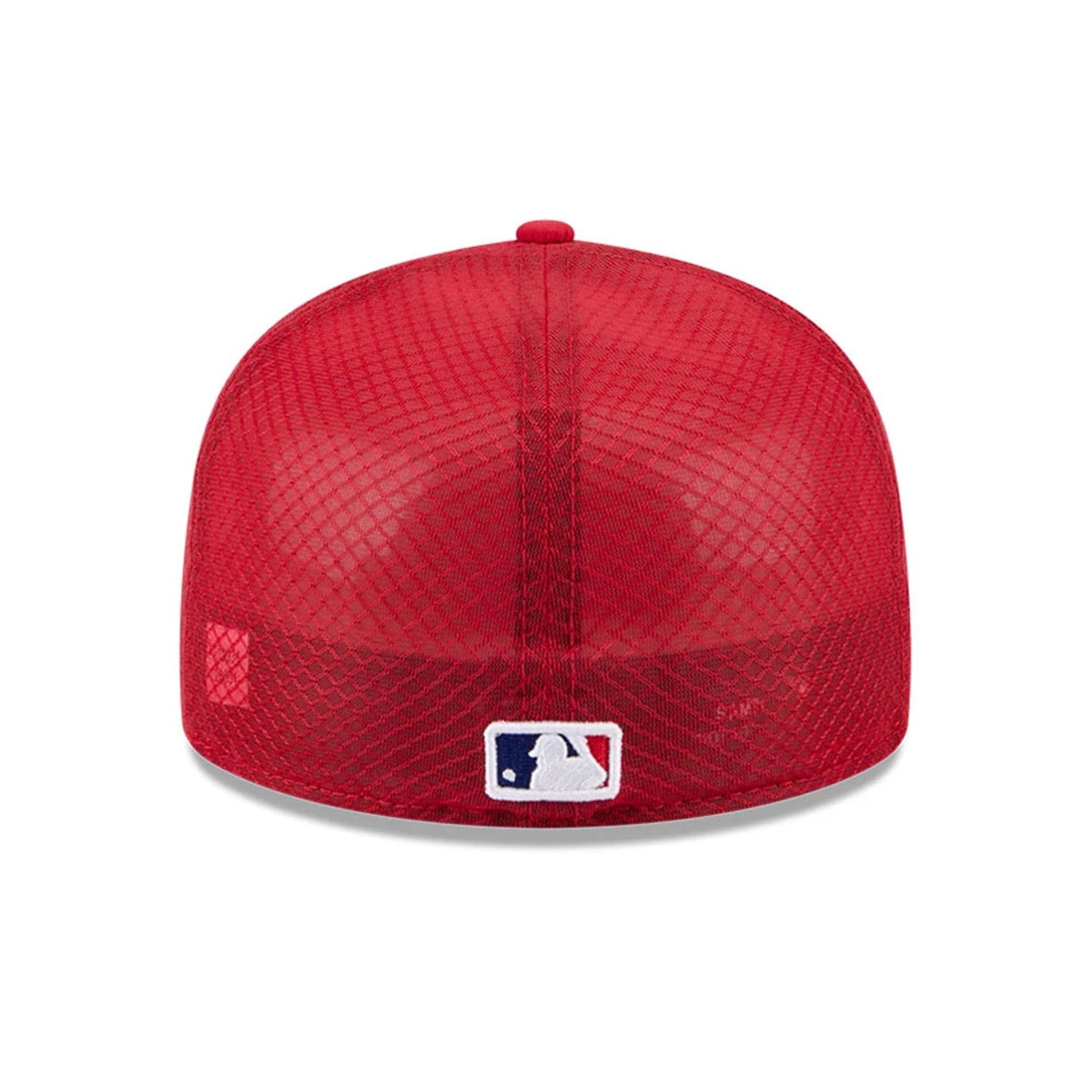 Pictured is this MLB Batting Practice 2026 Philadelphia Phillies 59FIFTY Fitted cap in red. 6