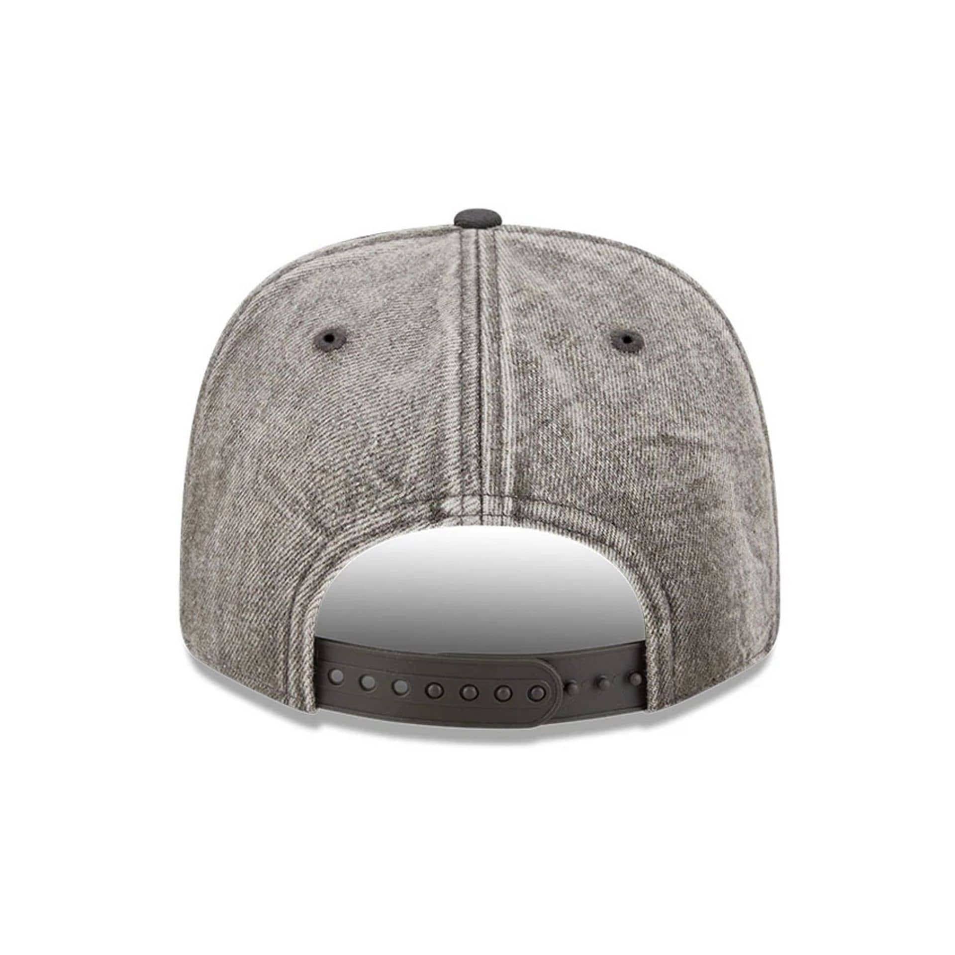 Pictured is this NFL Washed Denim Kansas City Chiefs 9SEVENTY Stretch Snap cap in dark grey. 6