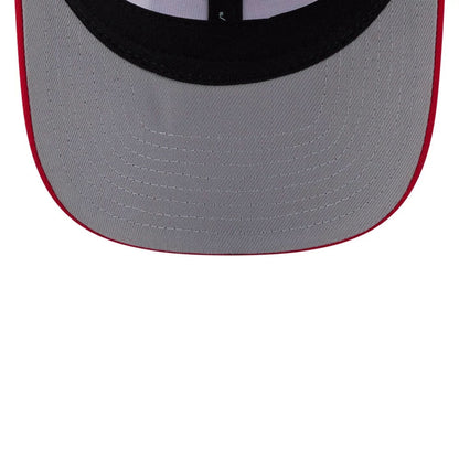 Pictured is this NFL Duck Cloth Kansas City Chiefs 9SEVENTY Stretch Snap cap in white. 2