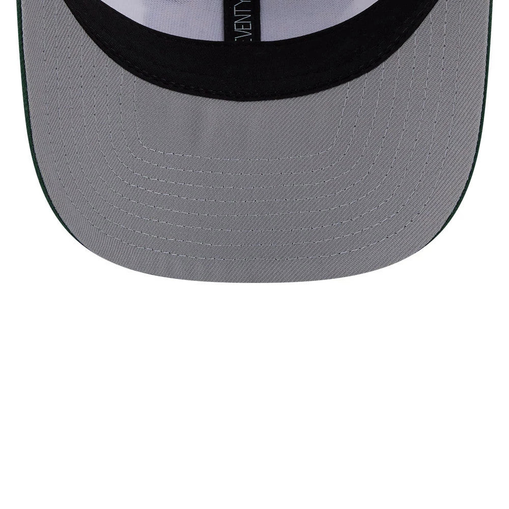 Pictured is this NFL Duck Cloth Green Bay Packers 9SEVENTY Stretch Snap cap in white. 2