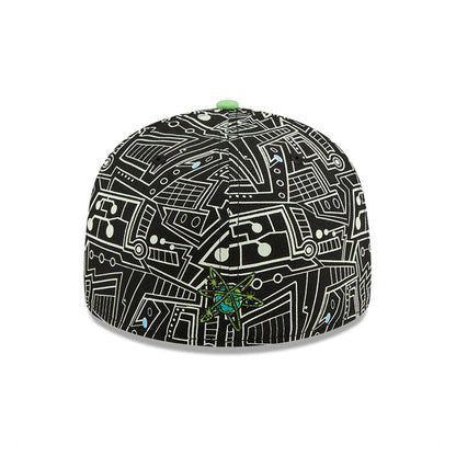 Pictured is this Dexter's Laboratory 59FIFTY Fitted cap in black & neon. 5