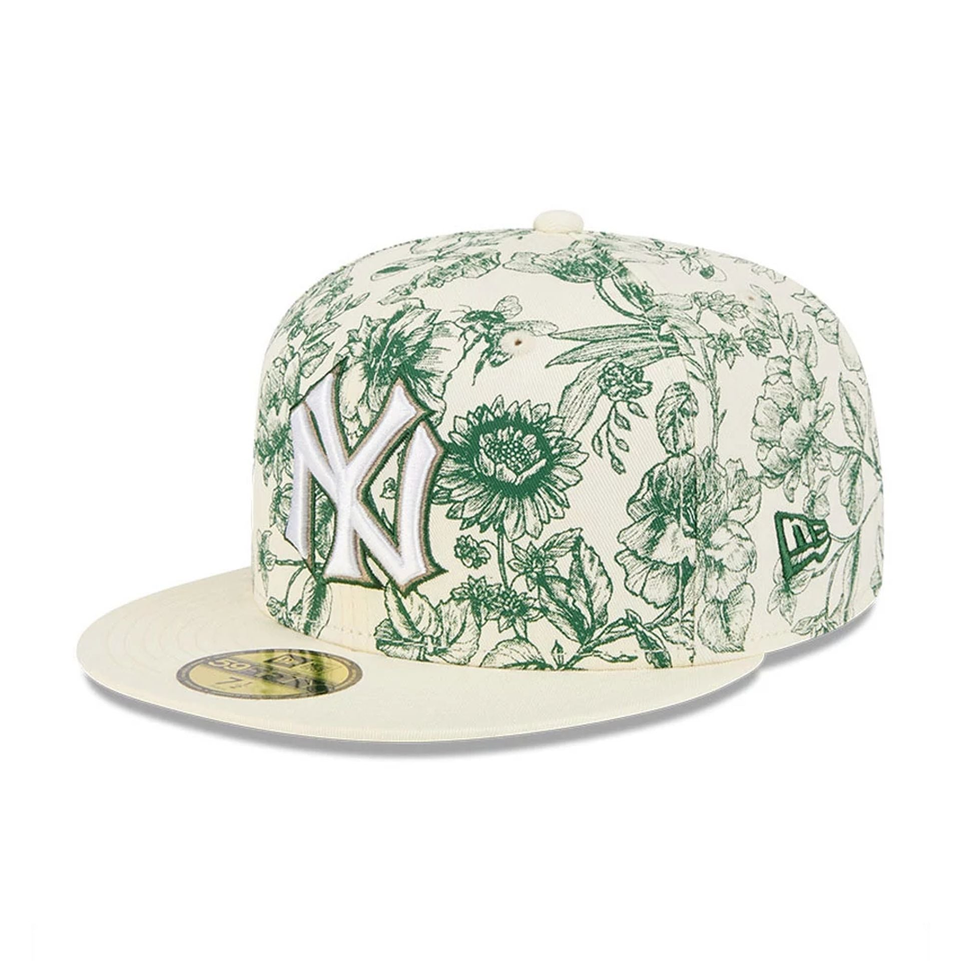 Pictured is this MLB Spring Floral New York Yankees 59FIFTY Fitted cap in white. 3