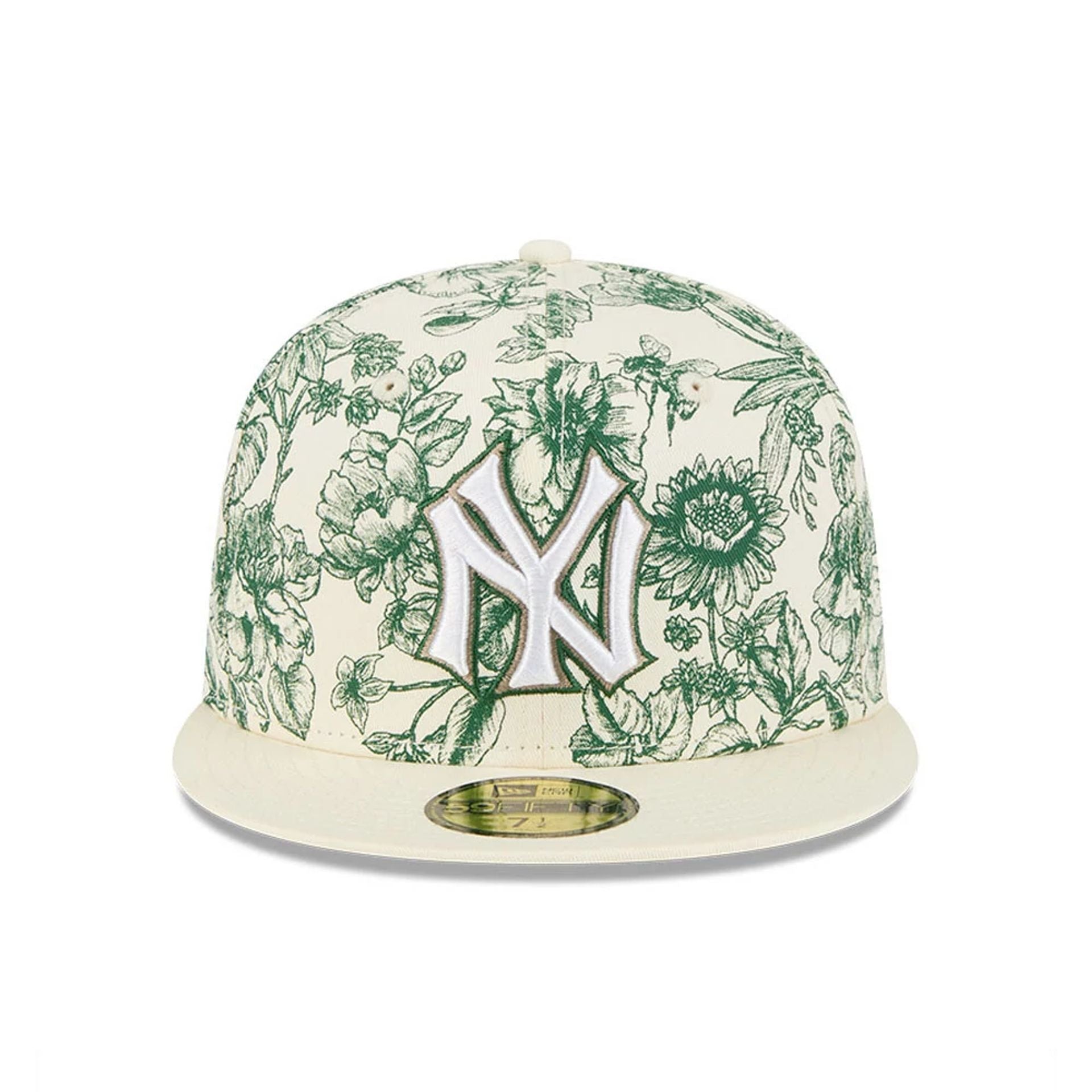 Pictured is this MLB Spring Floral New York Yankees 59FIFTY Fitted cap in white. 2