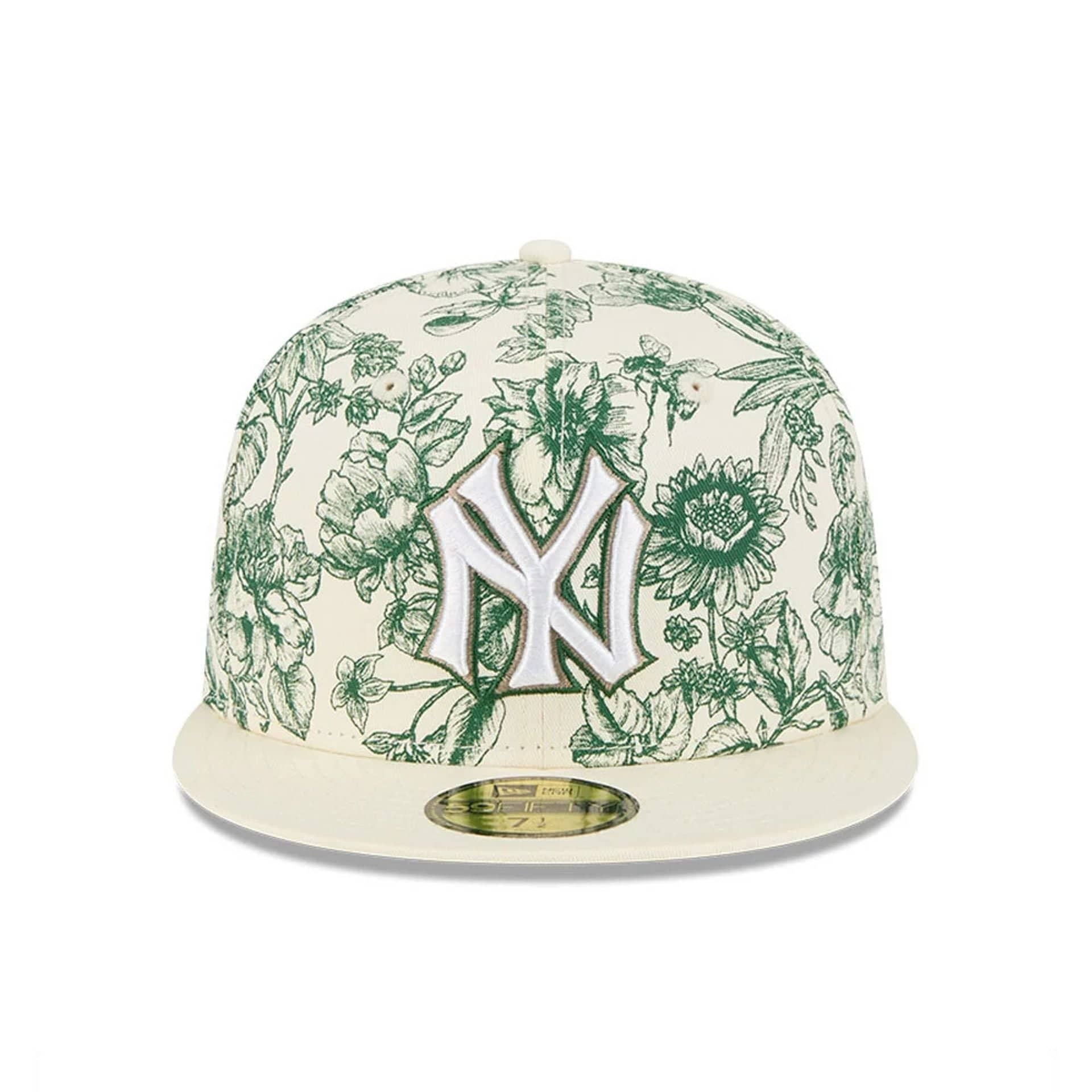 Pictured is this MLB Spring Floral New York Yankees 59FIFTY Fitted cap in white. 2