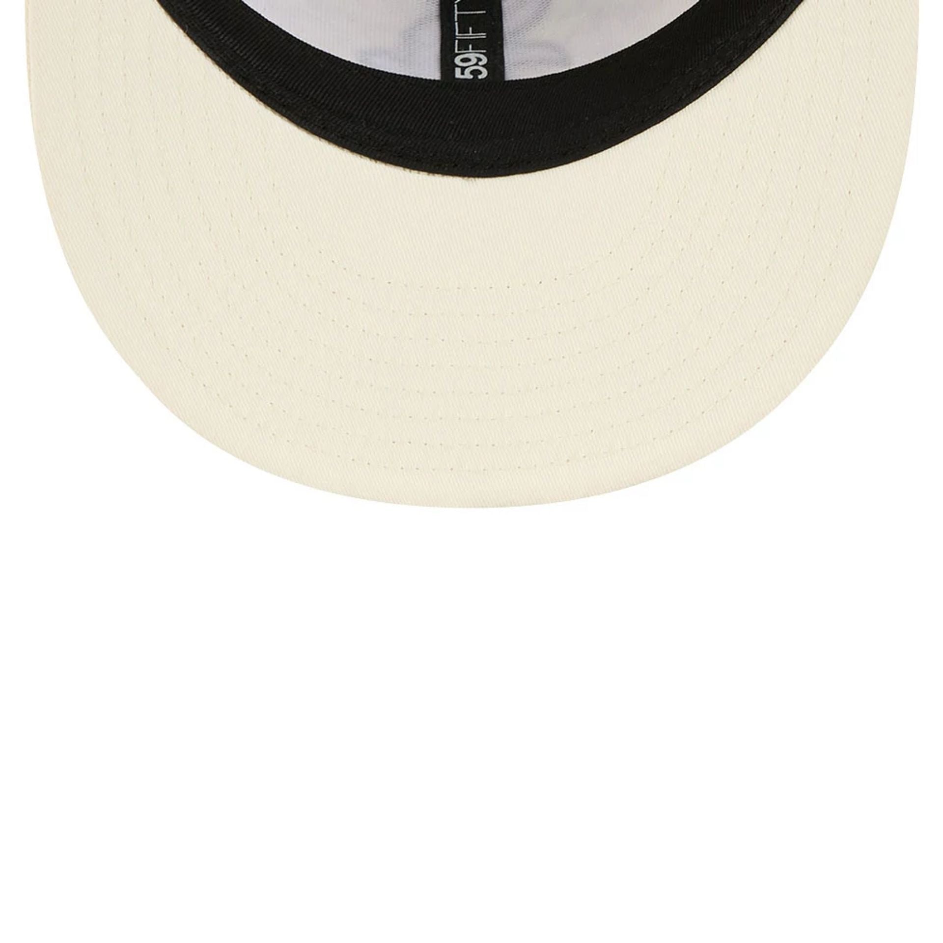 Pictured is this MLB Spring Floral Chicago White Sox 59FIFTY Fitted cap in white. 7