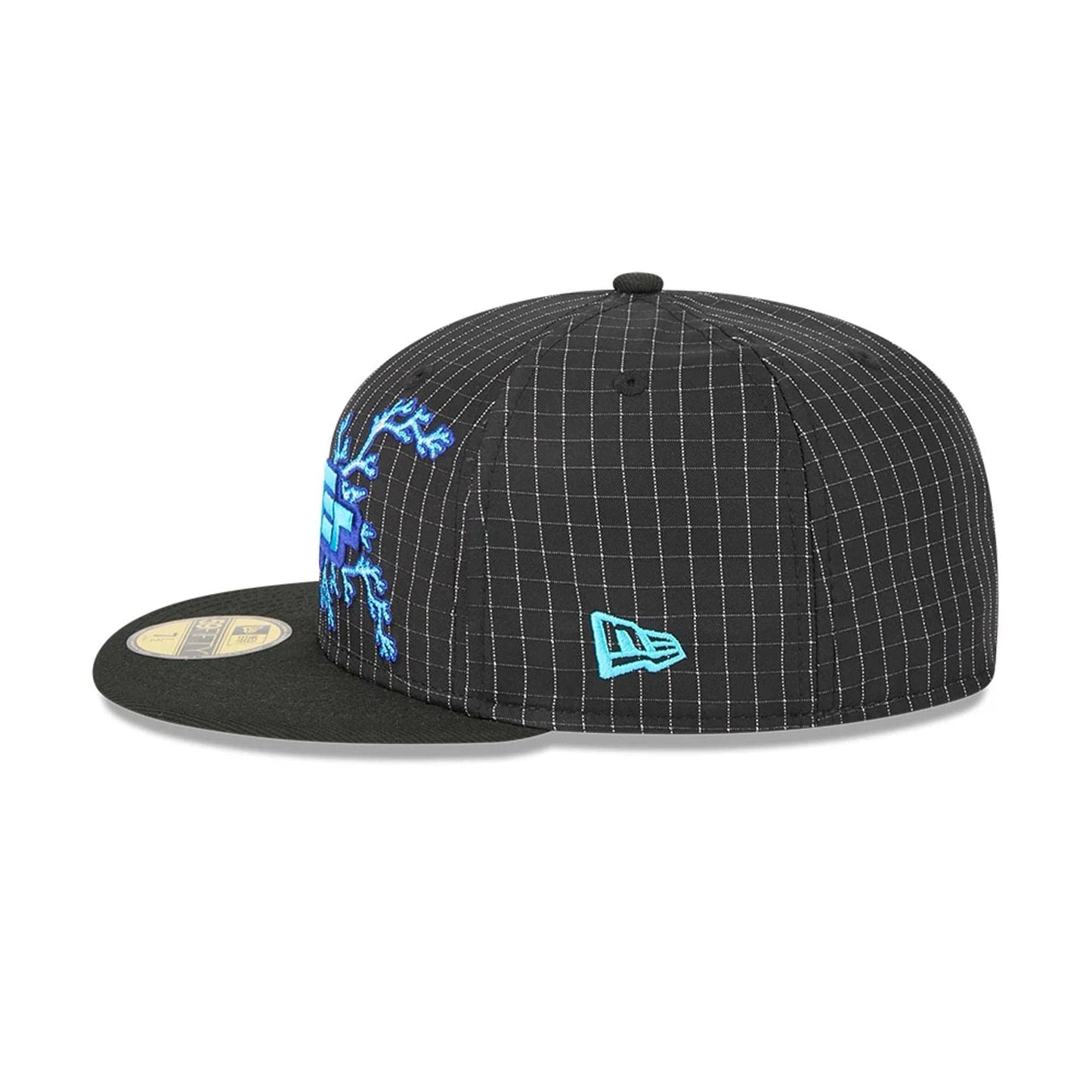 Pictured is this Dexter's Laboratory 59FIFTY Fitted cap in Black. 6