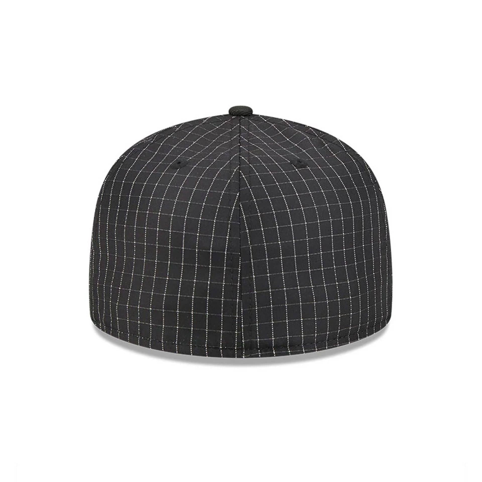 Pictured is this Dexter's Laboratory 59FIFTY Fitted cap in Black. 7