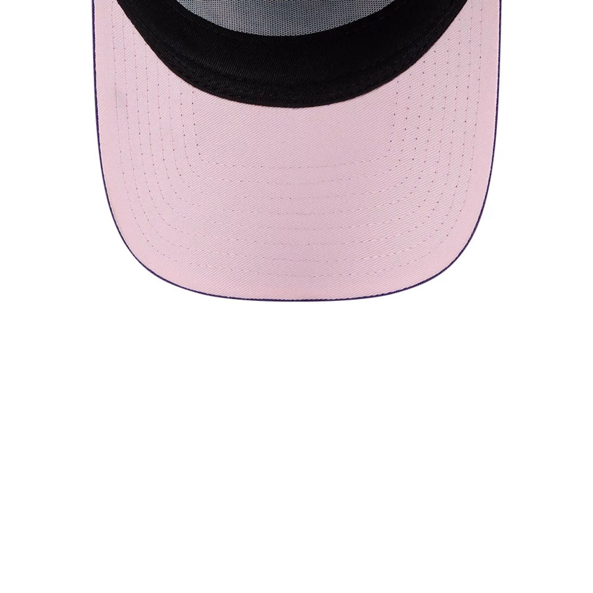 Pictured is this Nickelodeon Fairly Oddparents 9FORTY A-Frame cap in blue. 2