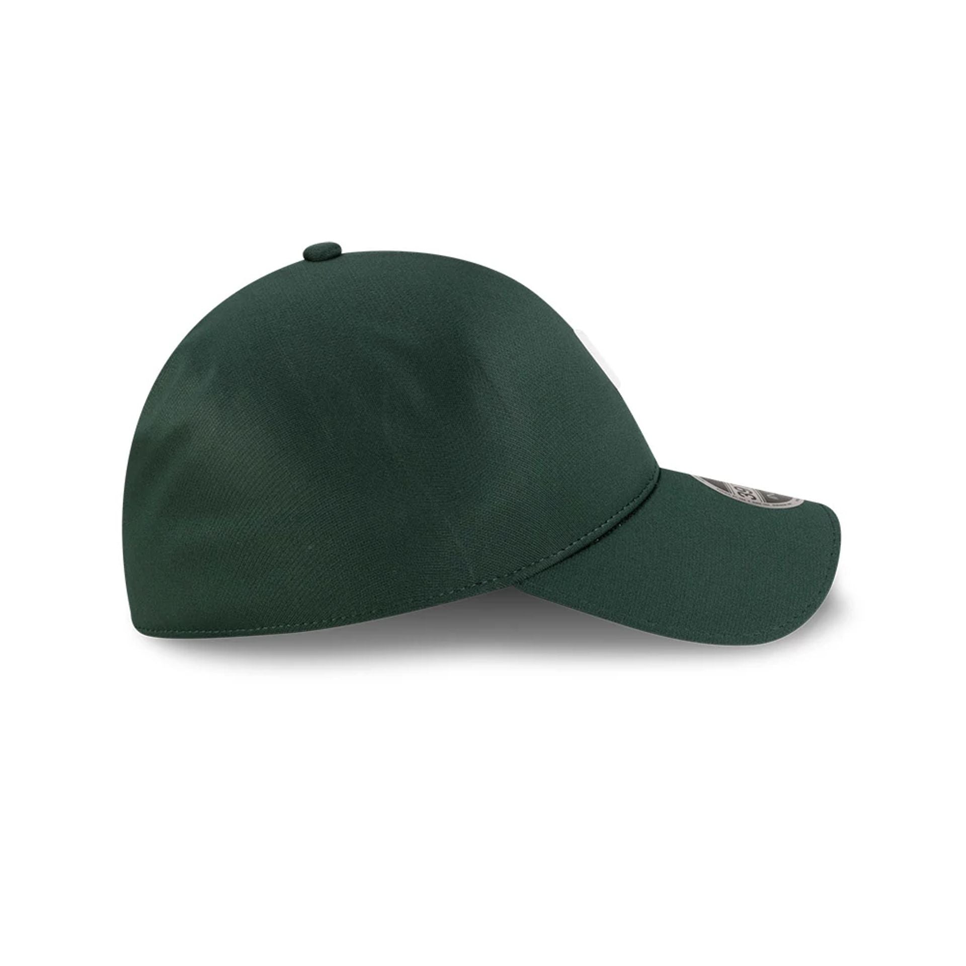 Pictured is this New Era 39THIRTY Infinity Stretch Fit cap in dark green. 6