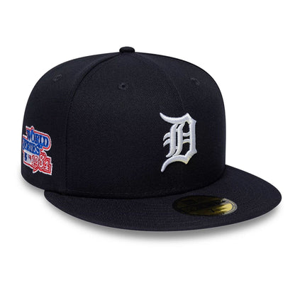 Pictured is this MLB Sidepatch Detroit Tigers 59FIFTY Fitted cap in navy. 1