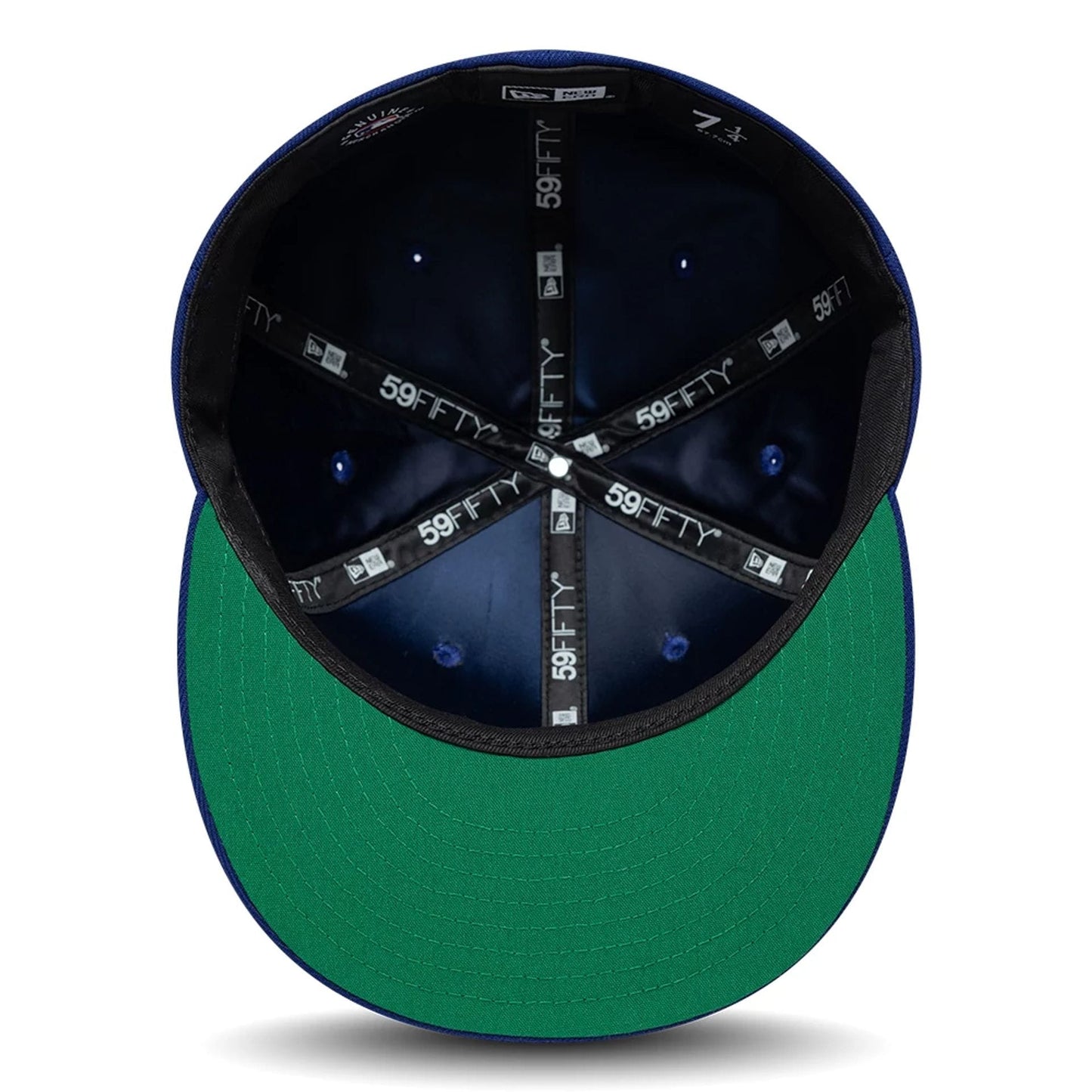 Pictured is this MLB Sidepatch LA Dodgers 59FIFTY Fitted cap in dark blue. 2