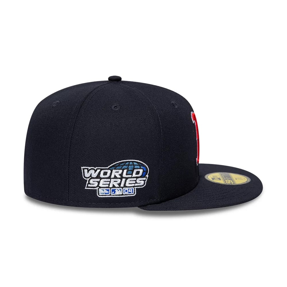 Pictured is this MLB Sidepatch Boston Red Sox 59FIFTY Fitted cap in navy. 5