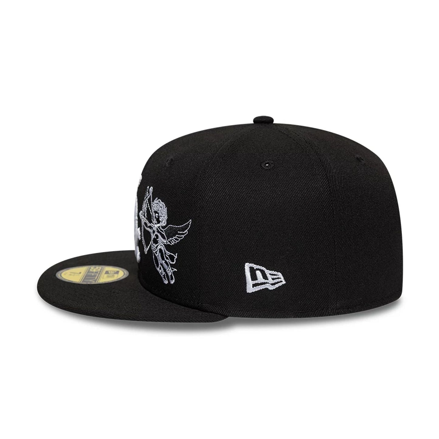 Pictured is this MLB Cherub Chicago White Sox 59FIFTY Fitted cap in black. 5