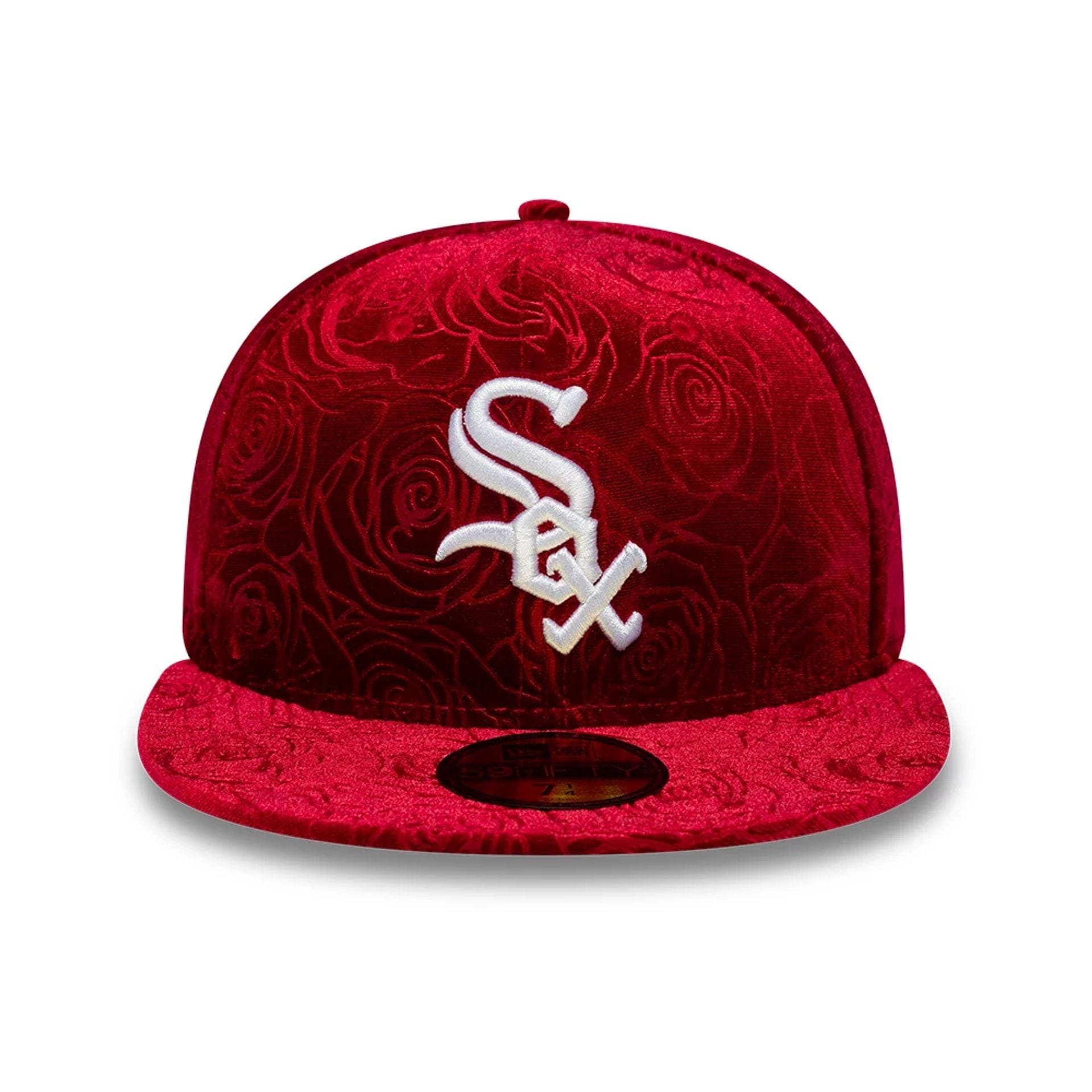 Pictured is this MLB Floral Velour Chicago White Sox 59FIFTY Fitted cap in dark red. 2