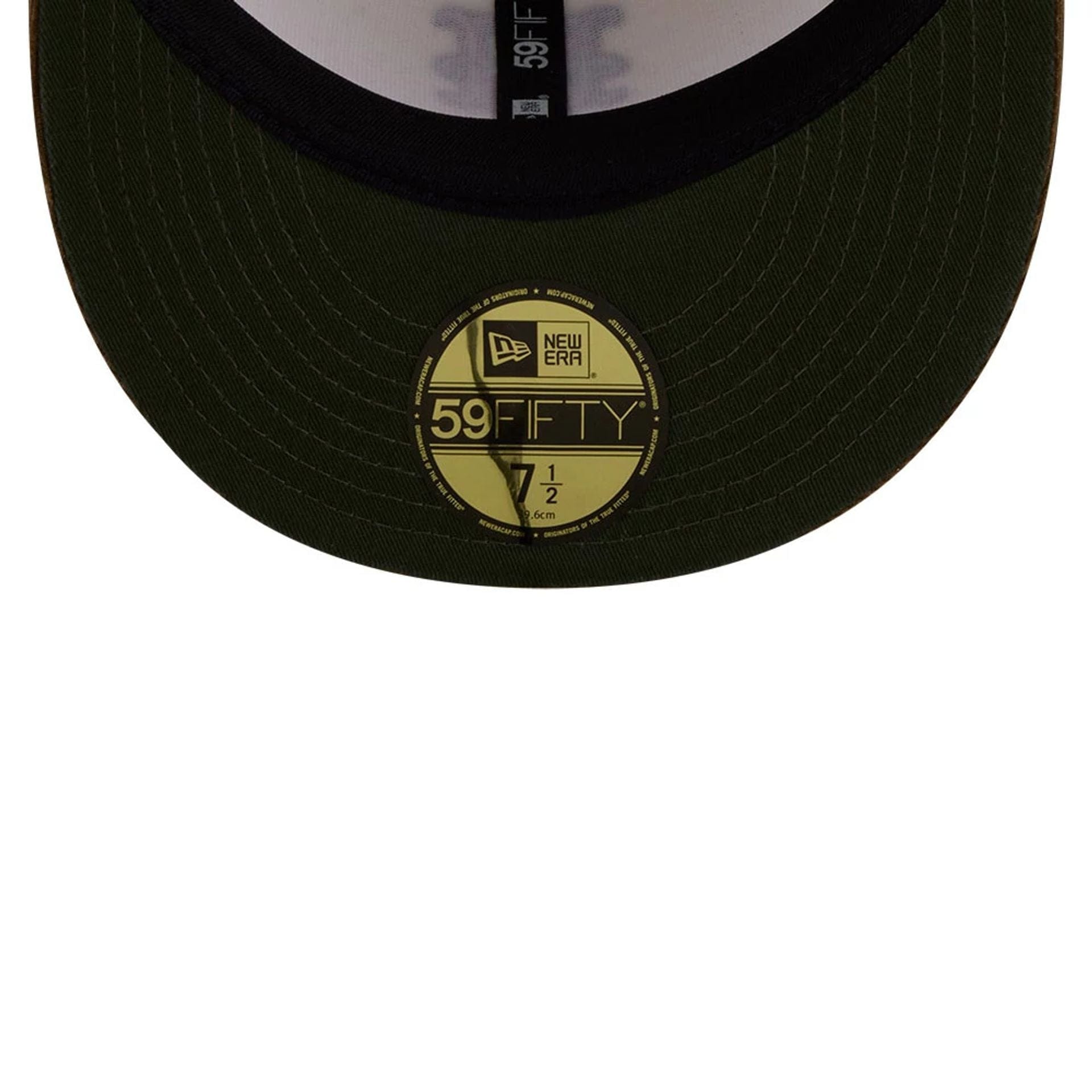 Pictured is this MLB Cord Visor New York Mets 59FIFTY Fitted cap in white. 2