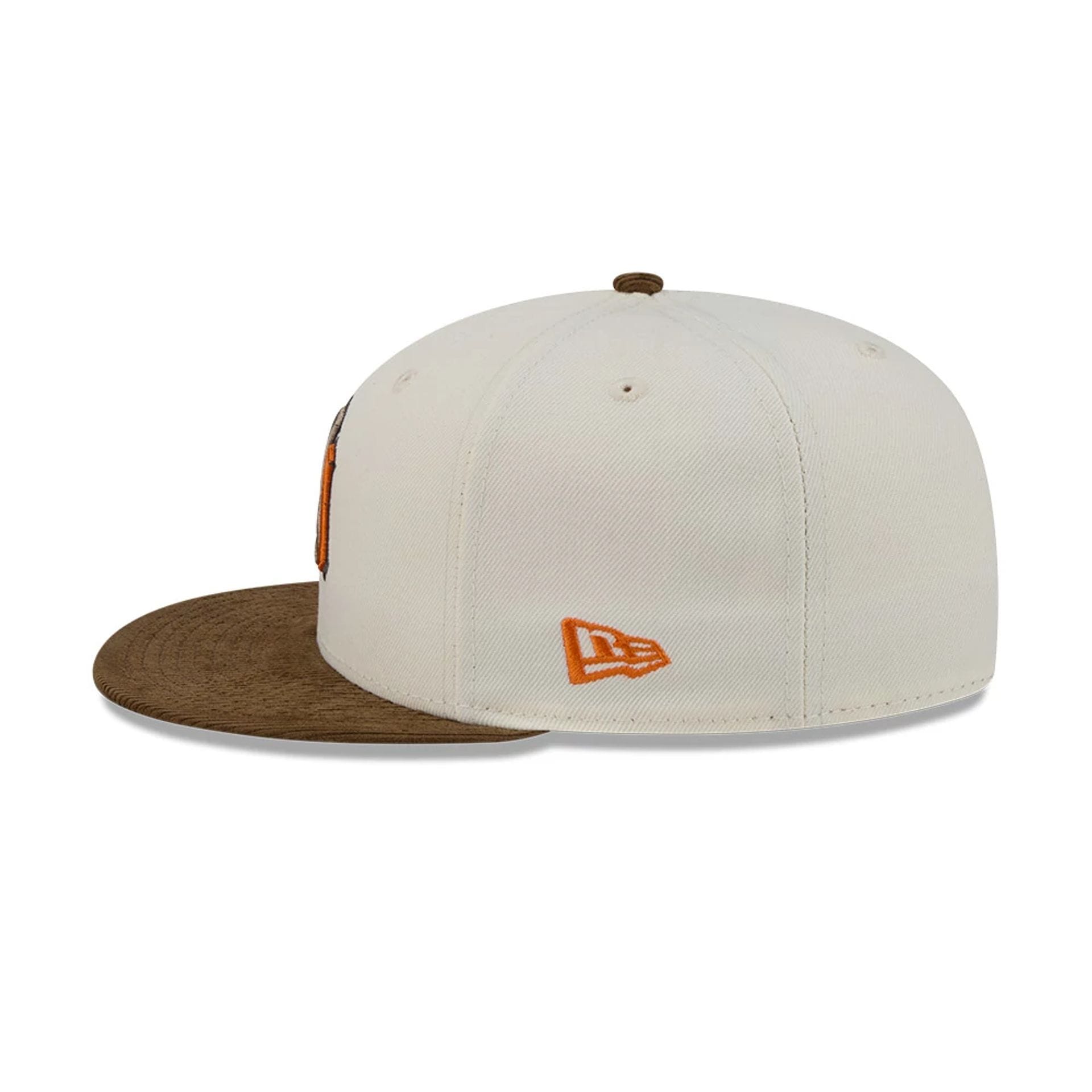 Pictured is this MLB Cord Visor New York Yankees 59FIFTY Fitted cap in white. 5
