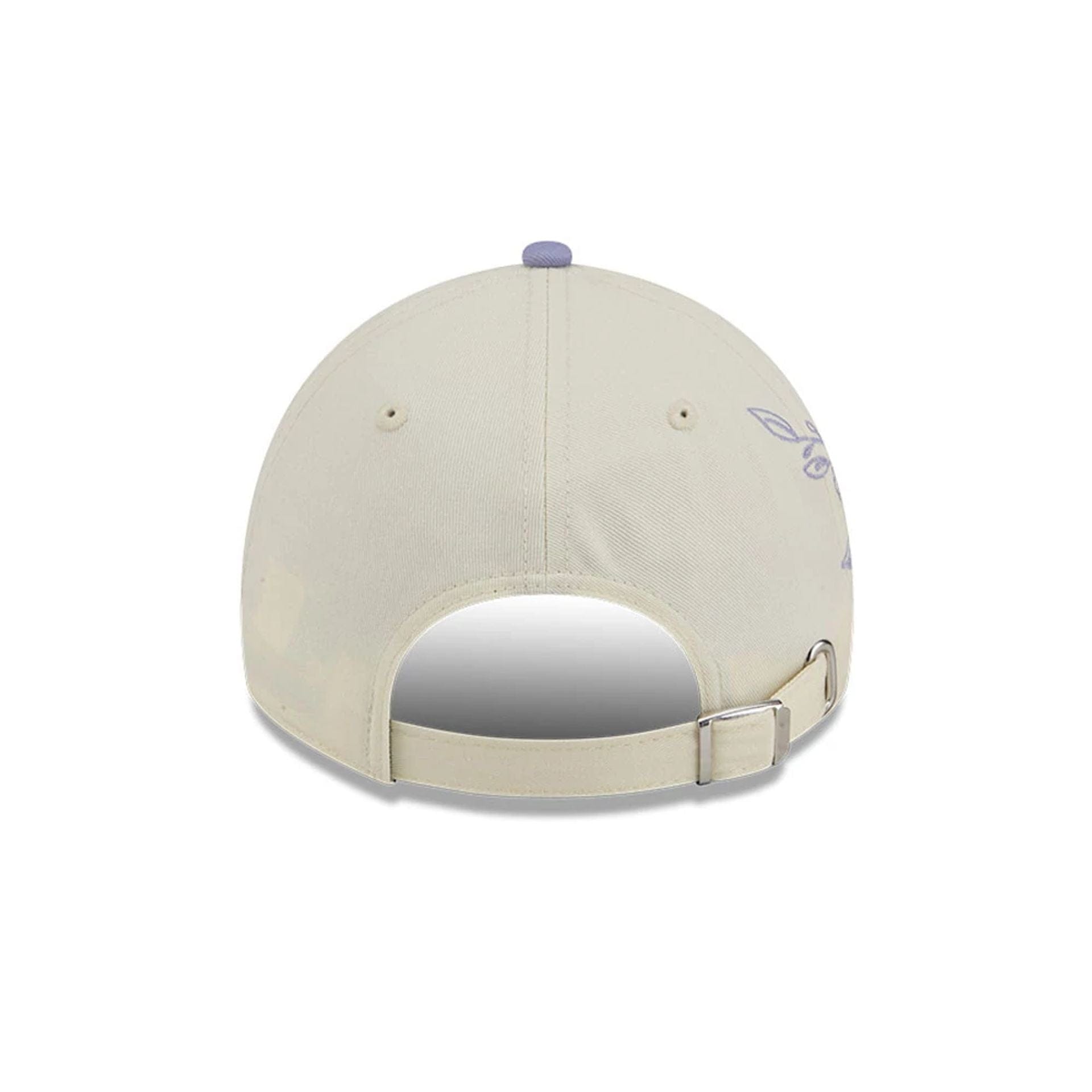 Pictured is this MLB Lavender Flowers New York Yankees Casual Classic cap in white. 7