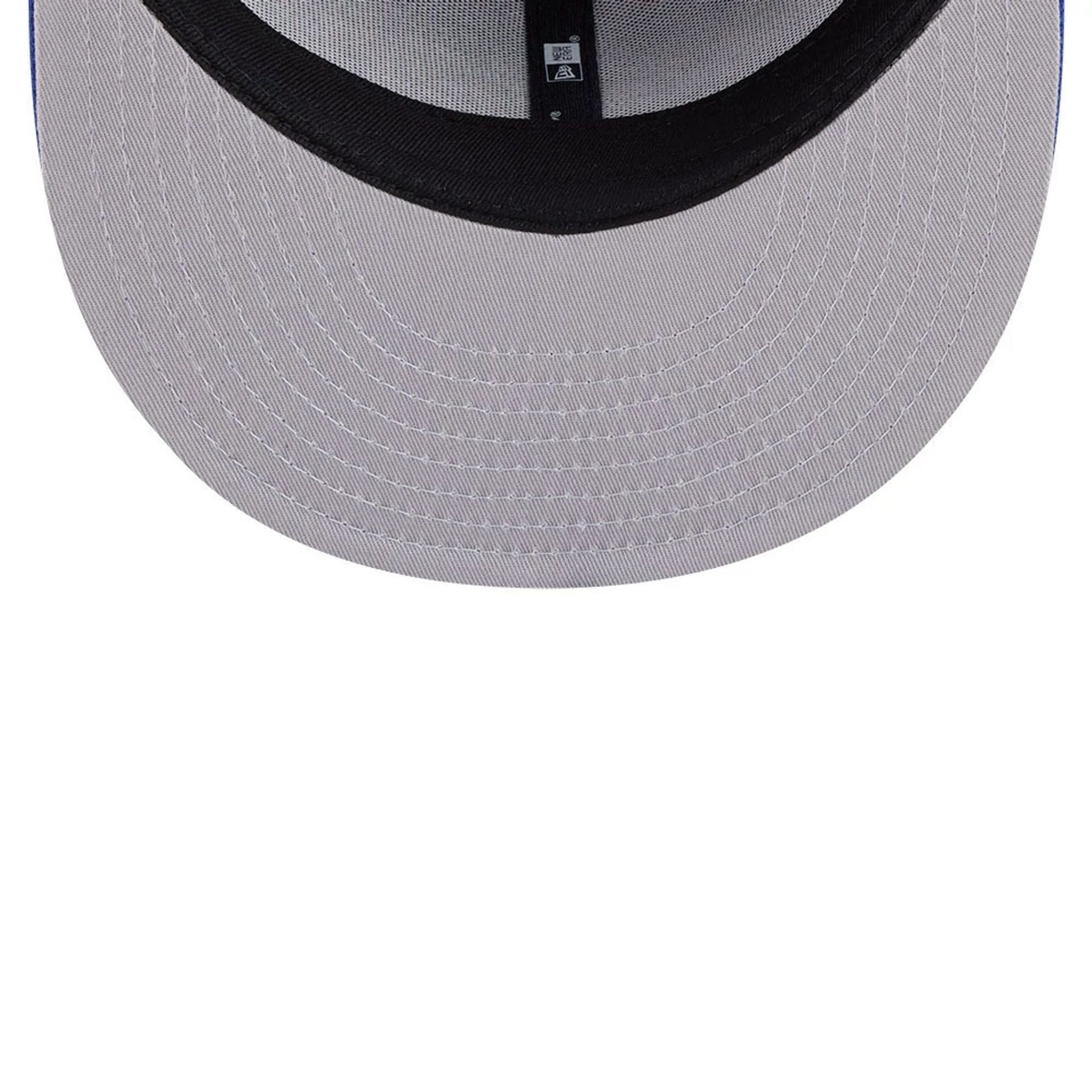 Pictured is this Space Jam Monstars New York Knicks 59FIFTY Fitted cap in black. 2