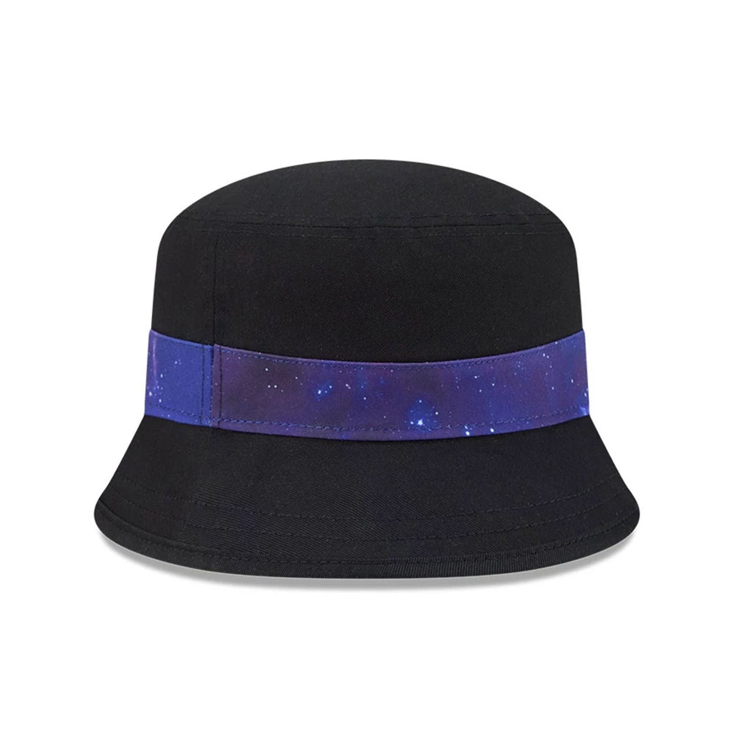Pictured is this Space Jam Bugs Bunny Bucket hat in black. 3