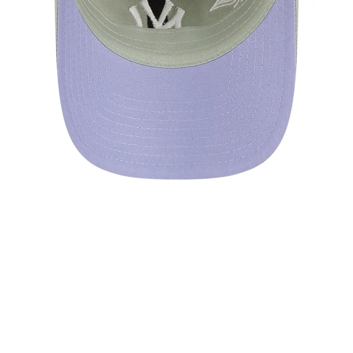 Pictured is this MLB Stitched Flowers New York Yankees Casual Classic cap in pastel green. 2