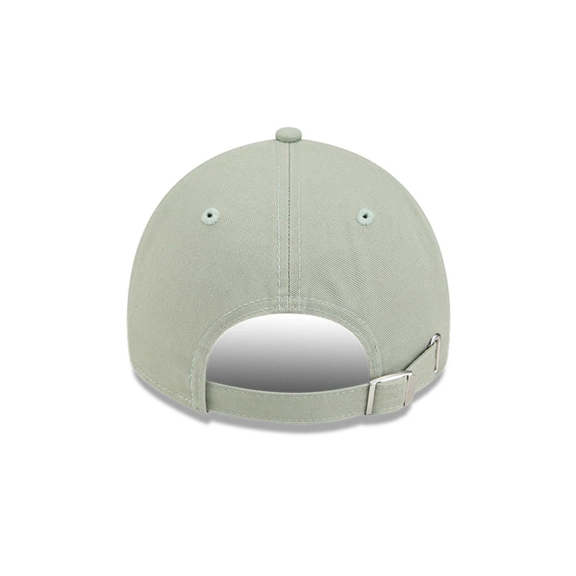 Pictured is this MLB Stitched Flowers LA Dodgers Casual Classic cap in pastel green. 7