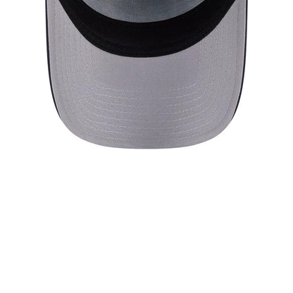 Pictured is this MLB Calligraphy New York Yankees 9FORTY A-Frame cap in navy. 2