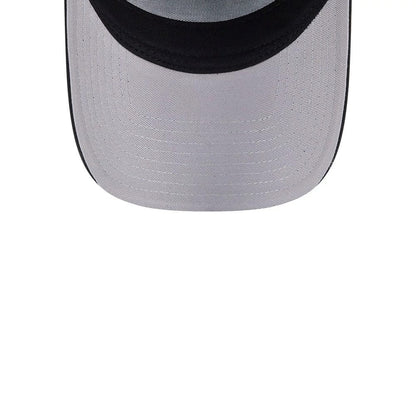 Pictured is this MLB Calligraphy Chicago White Sox 9FORTY A-Frame cap in black. 2