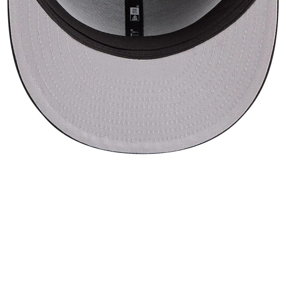 Pictured is this MLB Camo Infill LA Dodgers 59FIFTY Fitted cap in black. 2