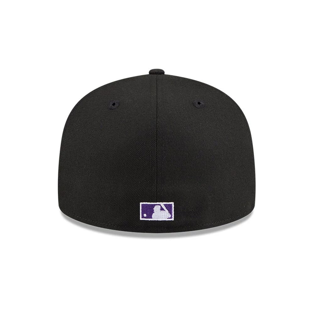 Pictured is this MLB Camo Infill New York Yankees 59FIFTY Fitted cap in black. 7