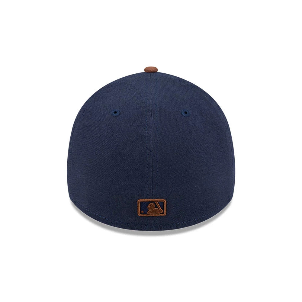Pictured is this MLB Blueberry Tiramisu New York Yankees 39THIRTY A-Frame Stretch Fit cap in navy. 7