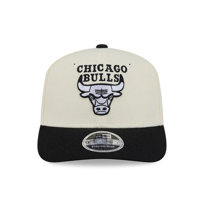 Pictured is this NBA 2 Tone Chicago Bulls 9SEVENTY Stretch Snap cap in cream & black. 3