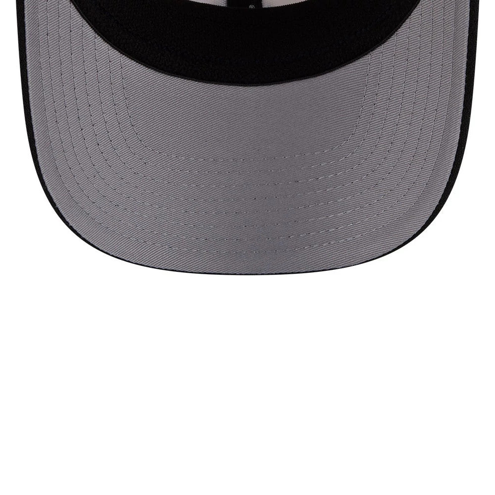 Pictured is this MLB 2 Tone New York Yankees 9SEVENTY Stretch Snap cap in cream. 2