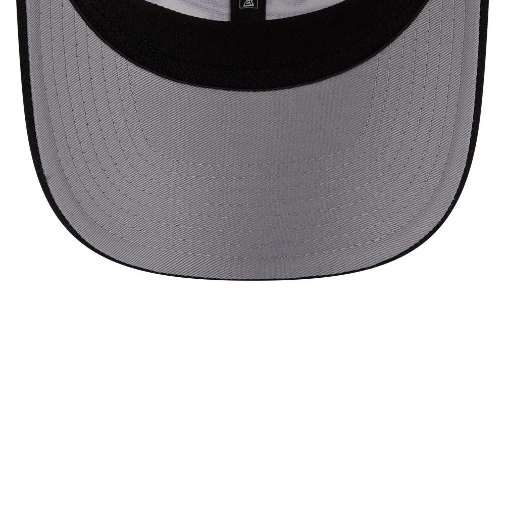 Pictured is this MLB 2 Tone LA Dodgers 9SEVENTY Stretch Snap cap in cream & black. 2
