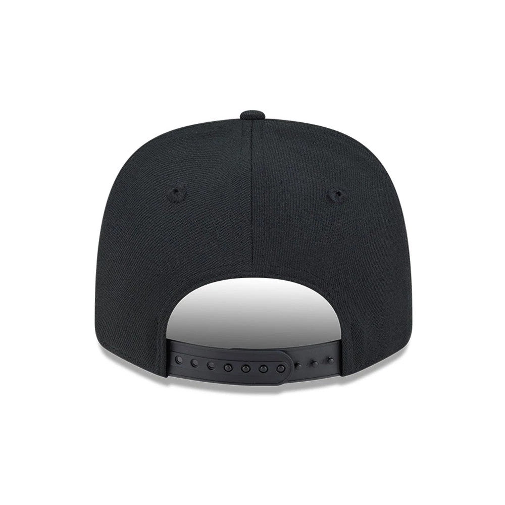 Pictured is this MLB Chicago White Sox 9SEVENTY Stretch Snap cap in black. 7