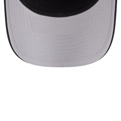 Pictured is this MLB Chicago White Sox 9SEVENTY Stretch Snap cap in black. 2