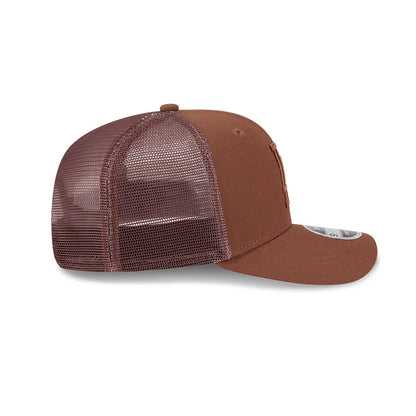 Pictured is this MLB Tiramisu LA Dodgers 9SEVENTY Stretch Snap cap in dark brown. 6