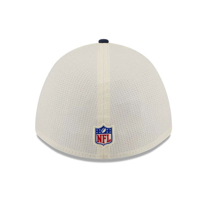 Pictured is this NFL Training 2026 Dallas Cowboys 39THIRTY M-Crown Stretch Fit cap in white. 6