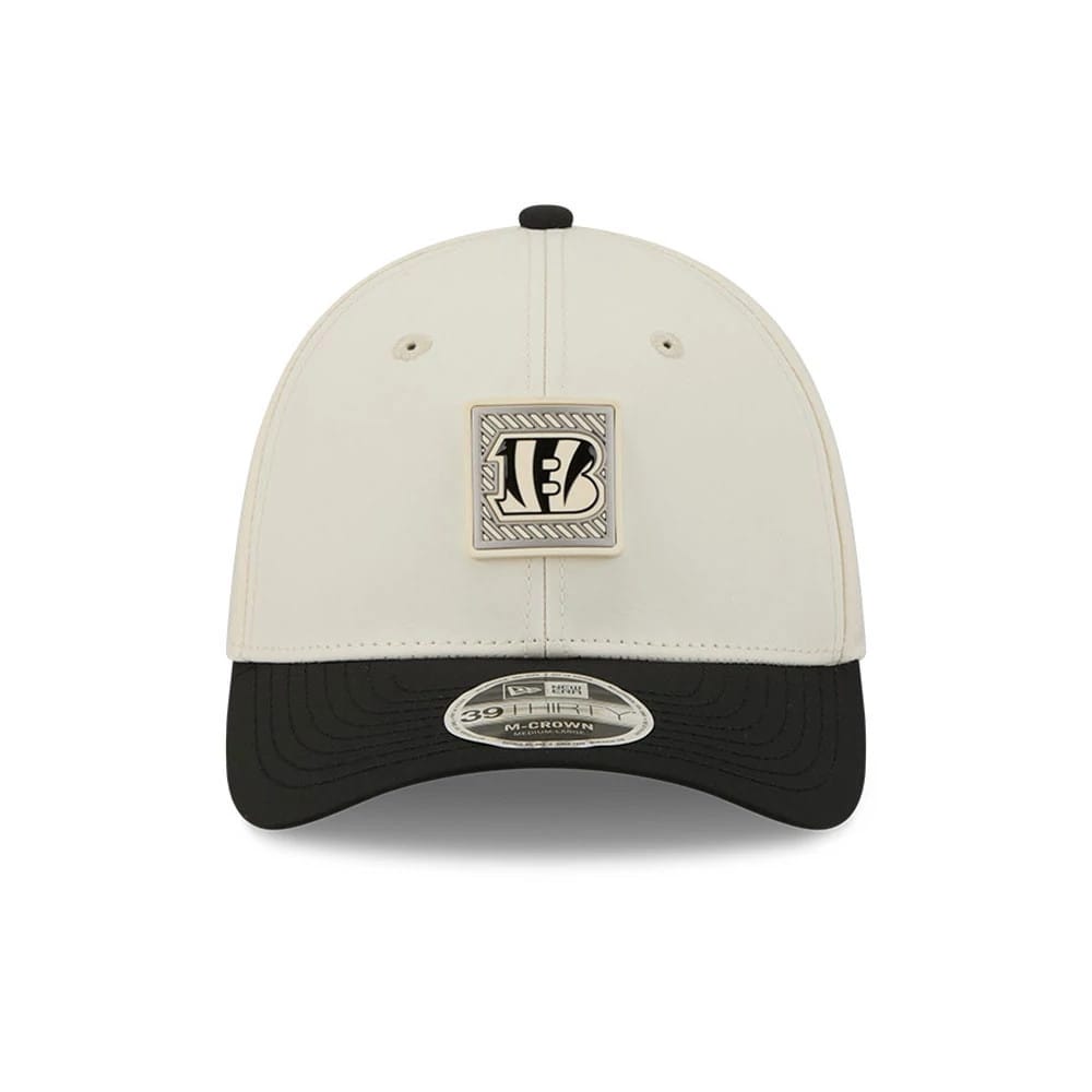 Pictured is this NFL Training 2026 Cincinnati Bengals 39THIRTY M-Crown Stretch Fit cap in white. 2