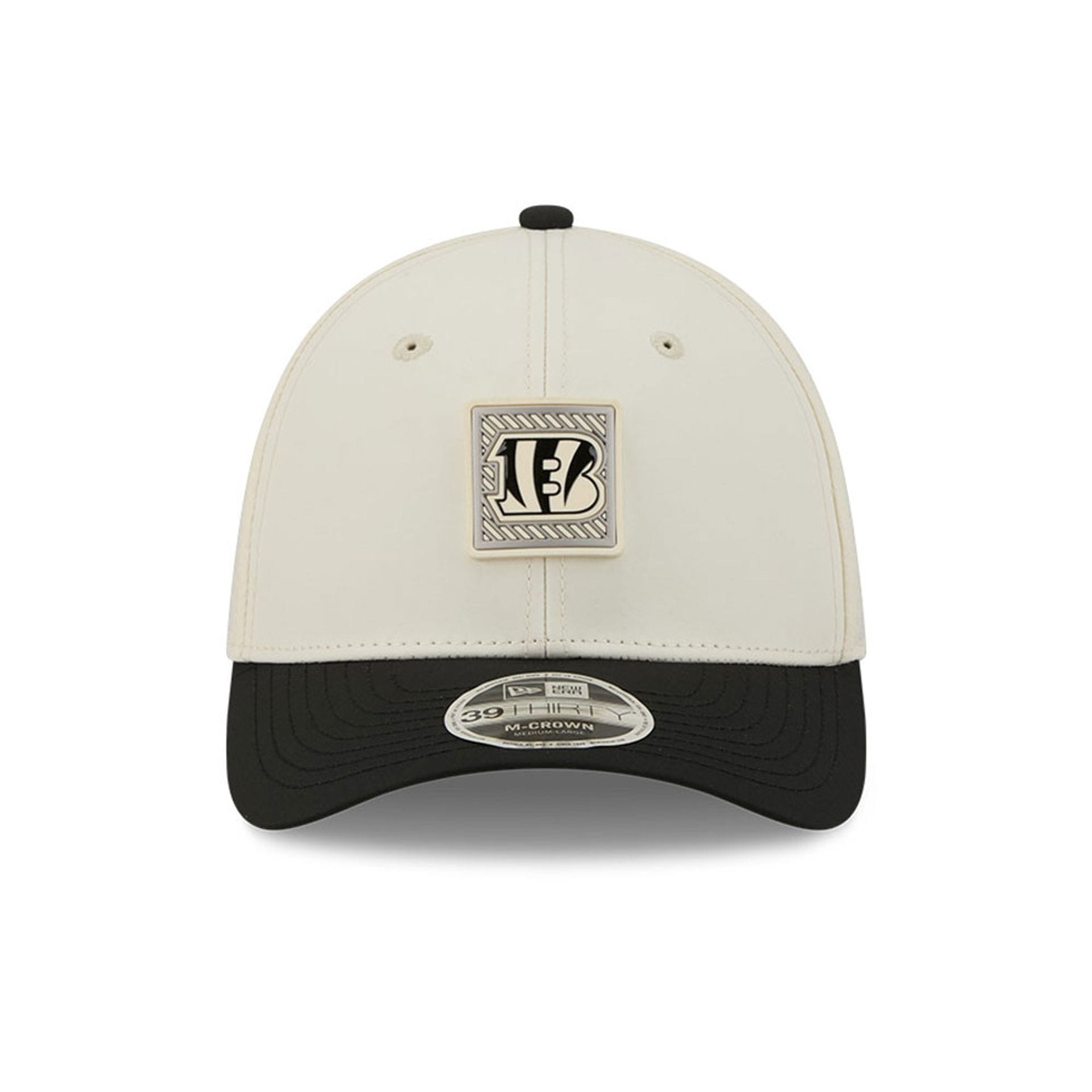 Pictured is this NFL Training 2026 Cincinnati Bengals 39THIRTY M-Crown Stretch Fit cap in white. 2
