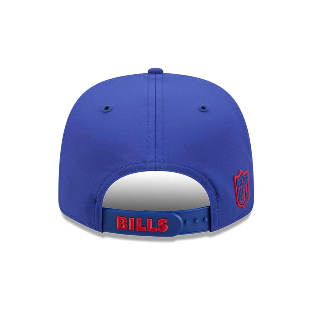 Pictured is this NFL Sideline 2026 Buffalo Bills 9SEVENTY Stretch Snap cap in blue. 4