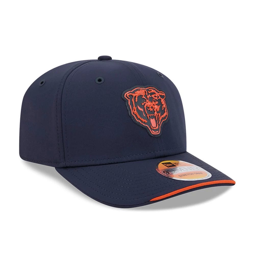 Pictured is this NFL Sideline 2026 Chicago Bears 9SEVENTY Stretch Snap cap in Navy. 3