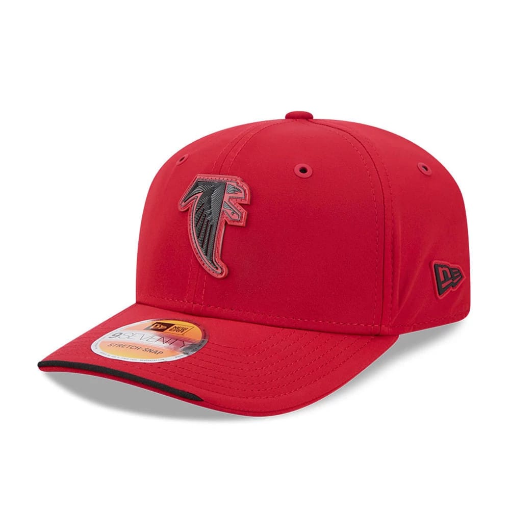 Pictured is this NFL Sideline 2026 Atlanta Falcons 9SEVENTY Stretch Snap cap in Red. 1